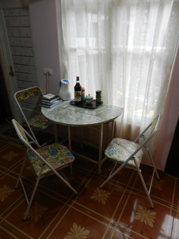Feel Old Tbilisi Apartment Bagian luar foto